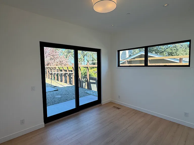 88 La Loma Dr #A — Photo 20