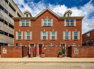 208 Harries St, Dayton, OH 45402