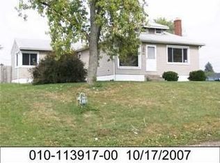 122 Williams Rd, Columbus, OH 43207