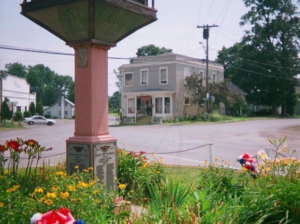636 Empire Rd APT 2