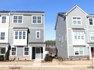 108 Calvander Ln, Apex, NC 27539