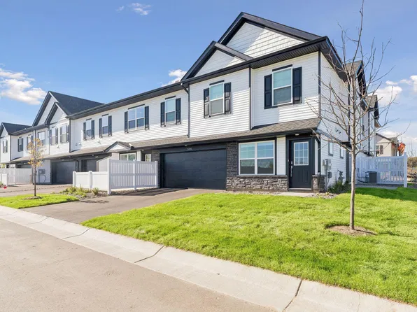 5351 Long Pointe Pass, Woodbury, MN 55129
