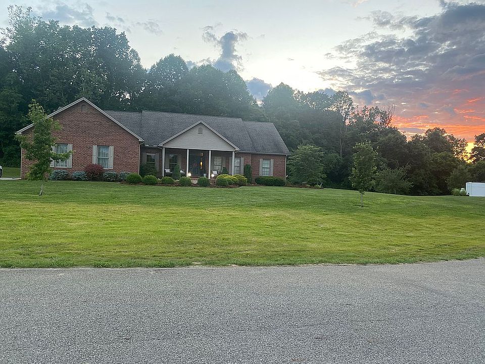 1st image of 275 Willow Bend Way