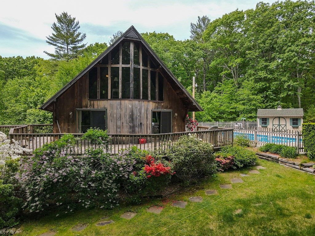 2204 Old Turnpike Rd, Oakham, MA 01068 Zillow