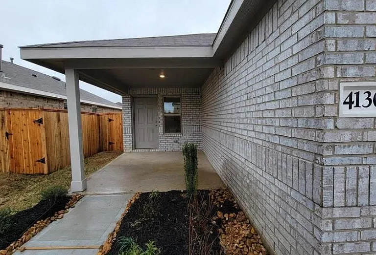 4130 Zavala Mill St — Photo 2