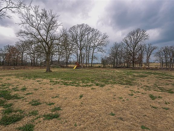 4th image of 8367 Windsong Ln