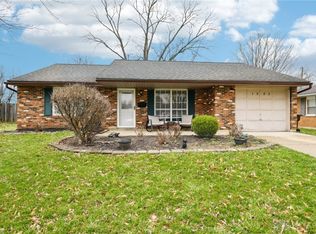 1583 Roxbury Dr, Xenia, OH 45385