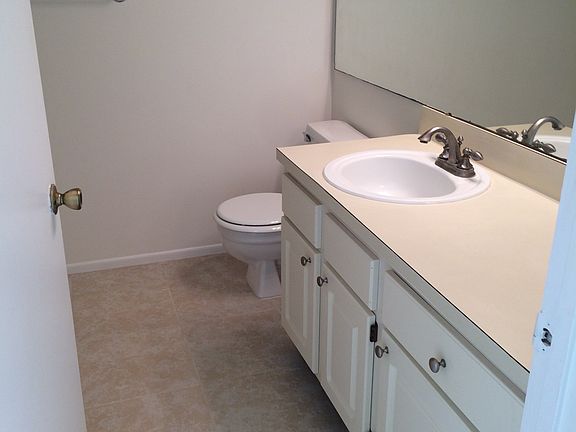 5th image of 1801 Island Club Dr APT 87