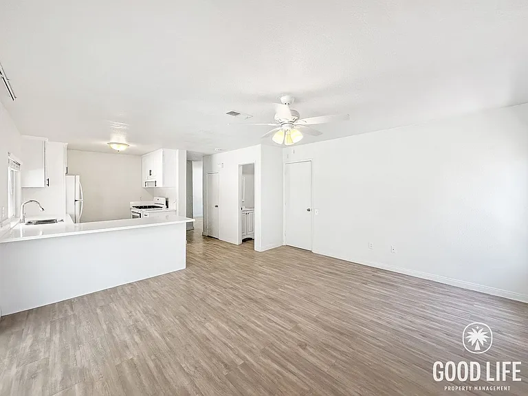 1311 Carnell Ct — Photo 9