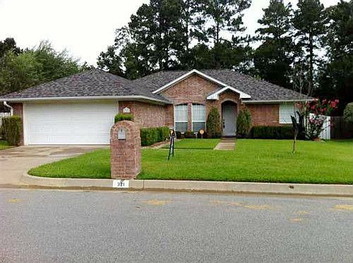 2nd image of 321 Frederick Cir