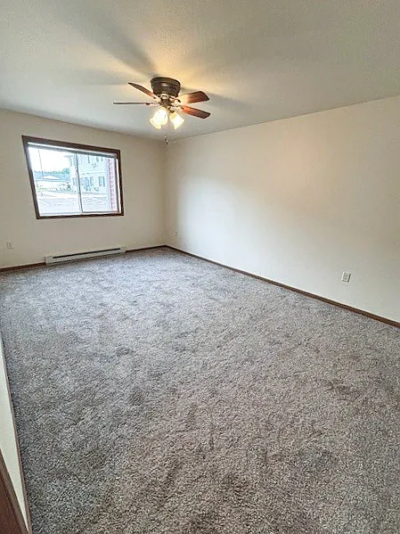 2 bed, 900 sqft, $1,205 — Photo 4