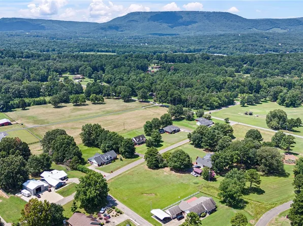 Bogey St #11, Dardanelle, AR 72834