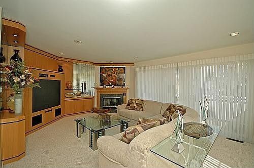3rd image of 24202 Oak Park Dr
