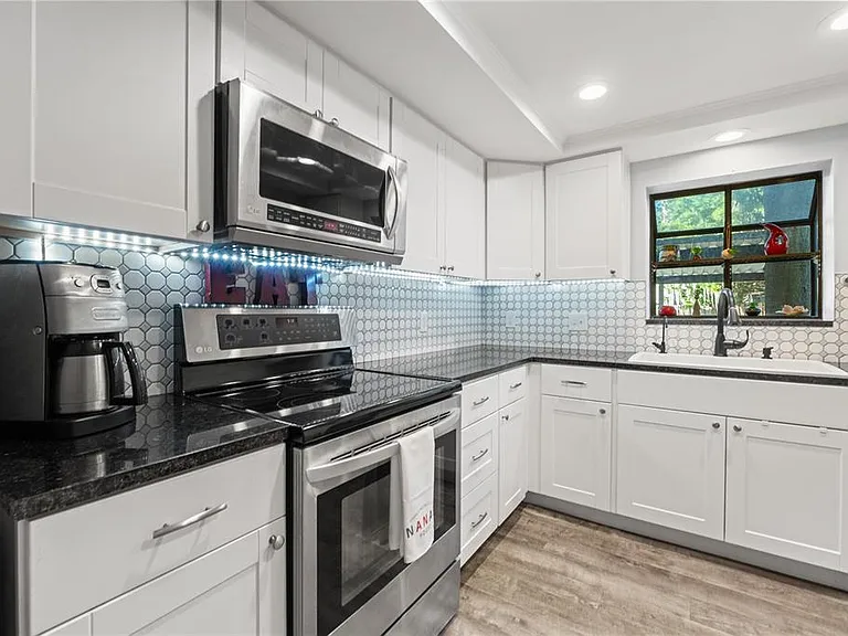 300 S Florida Ave #600F — Photo 18