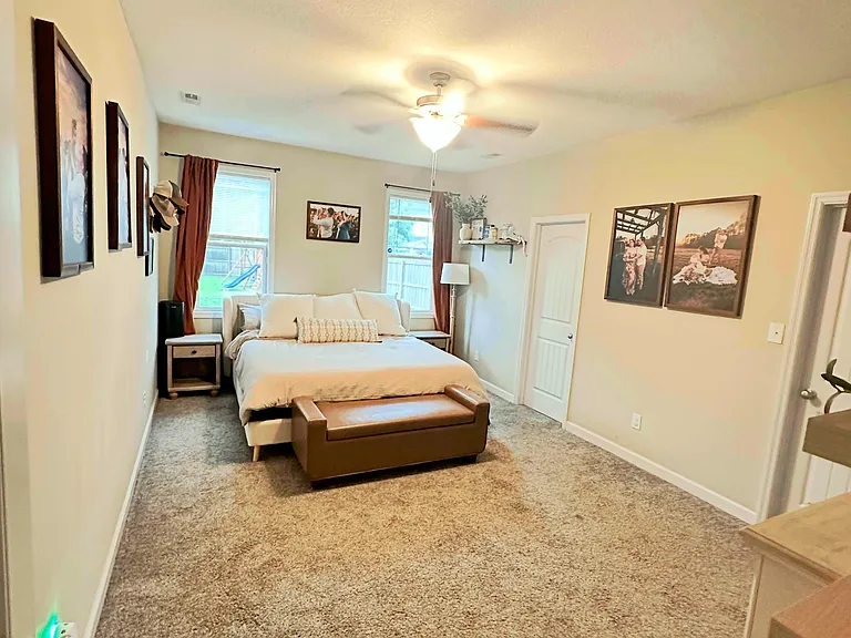 319 Adobe Ln — Photo 20