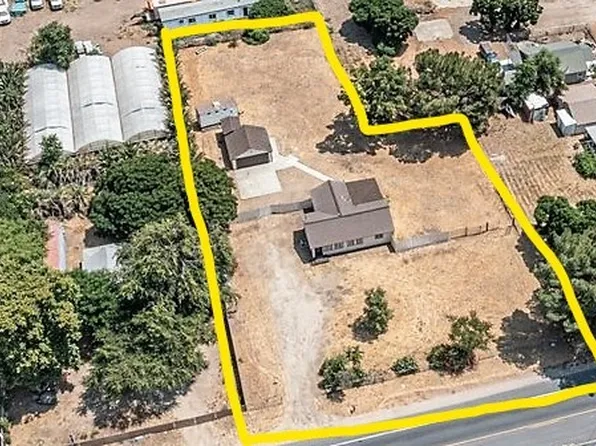 18322 Grand Ave, Lake Elsinore, CA 92530