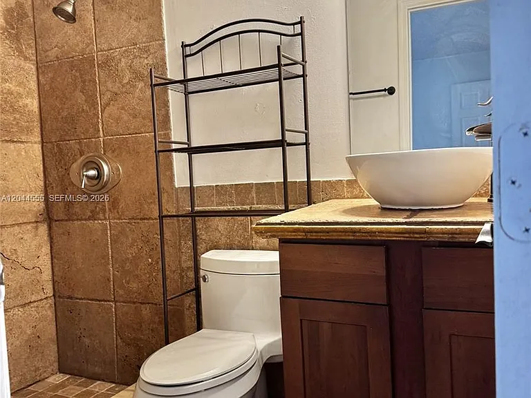 9371 Fontainebleau Blvd #I229 — Photo 10
