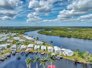 8320 Riverside Dr #137, Punta Gorda, FL 33982