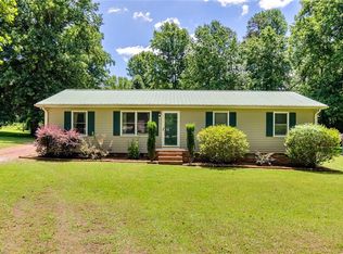 2946 Holloway Church Rd, Lexington, NC 27292