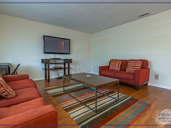 5th image of 4635 Bayshore Dr APT P15