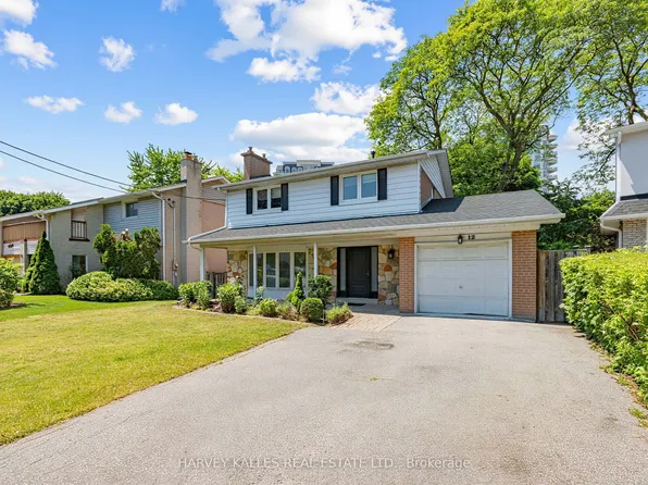 12 Longhope Pl, Toronto, ON M2J 1Y2