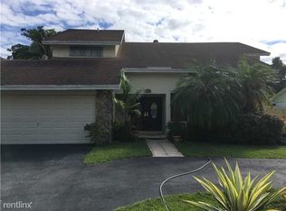 10565 SW 129th Ct, Miami, FL 33186