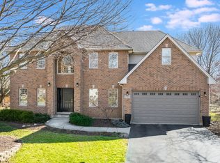 530 Arbor Ln, Oswego, IL 60543