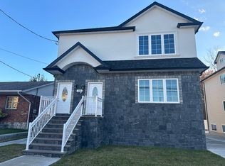 100 Mason Blvd #B, Staten Island, NY 10309