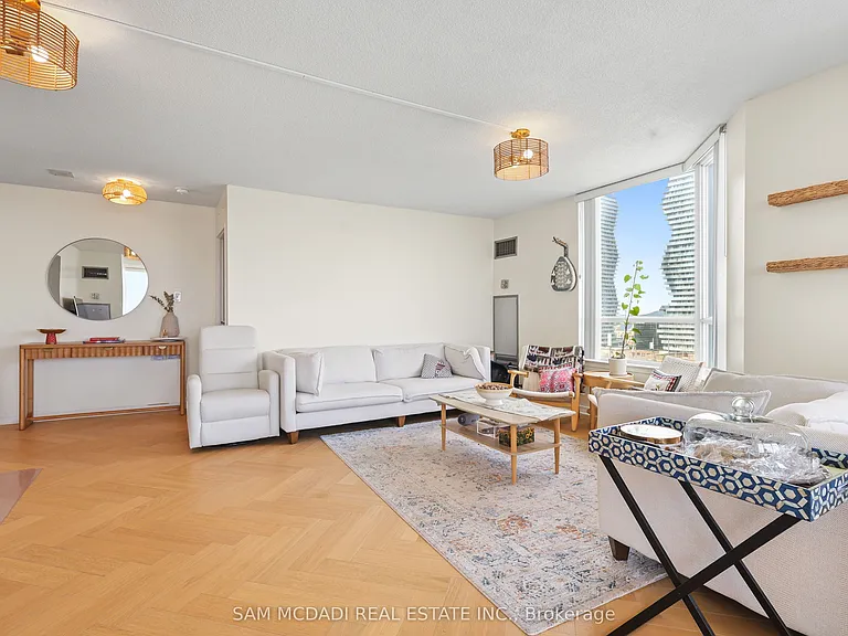 550 Webb Dr #1803 — Photo 4