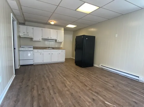204 High St #6, Shippensburg, PA 17257