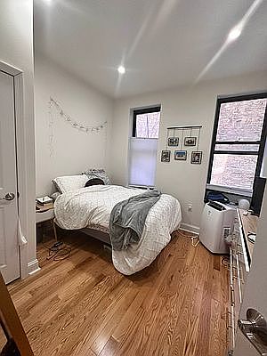 4th image of 419 3rd Ave APT 2D