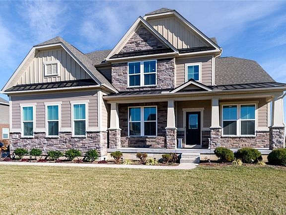 3rd image of 1746 Sunny Brook Dr