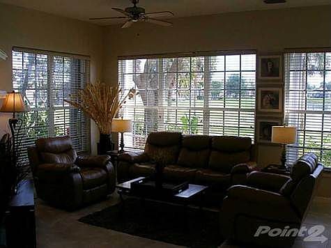 3rd image of 26371 Stillwater Cir