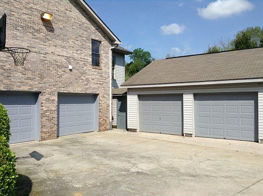 4th image of 4549 Bucknell Dr