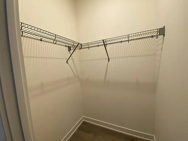 212 King William St #404 — Photo 11