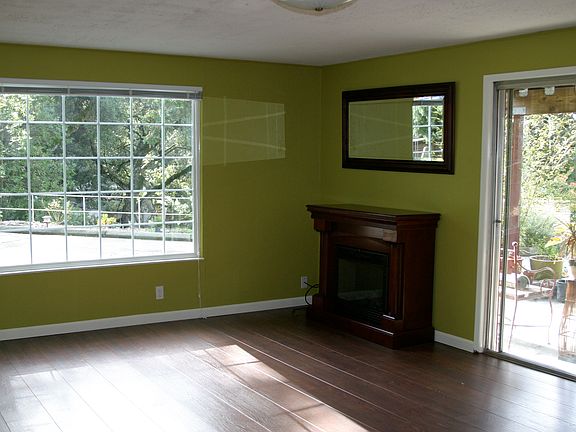 Extra large bedroom.