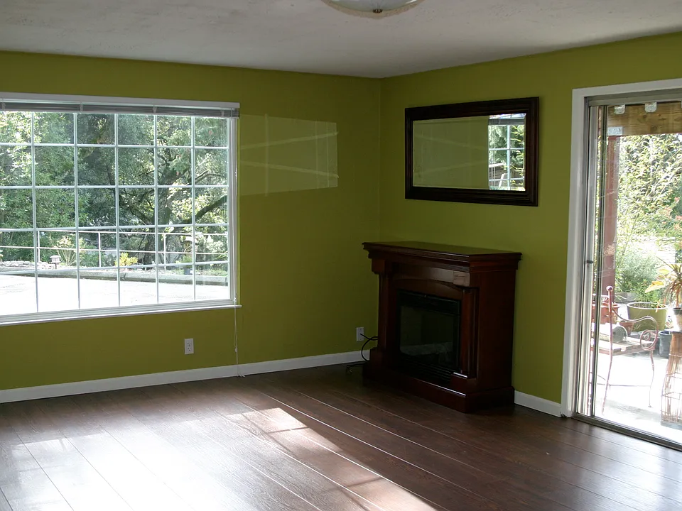 Extra large bedroom.