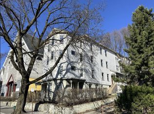 70 Mulberry St #1-B, Worcester, MA 01605