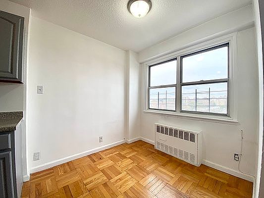 4th image of 2265 University Ave APT 2B