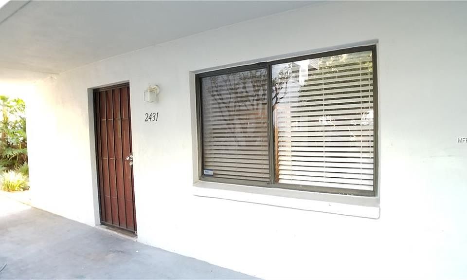 1st image of 2431 Oak Park Way #117