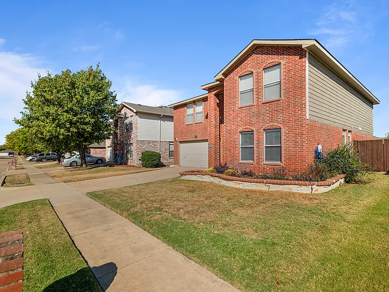 2317 Birch Dr — Photo 44
