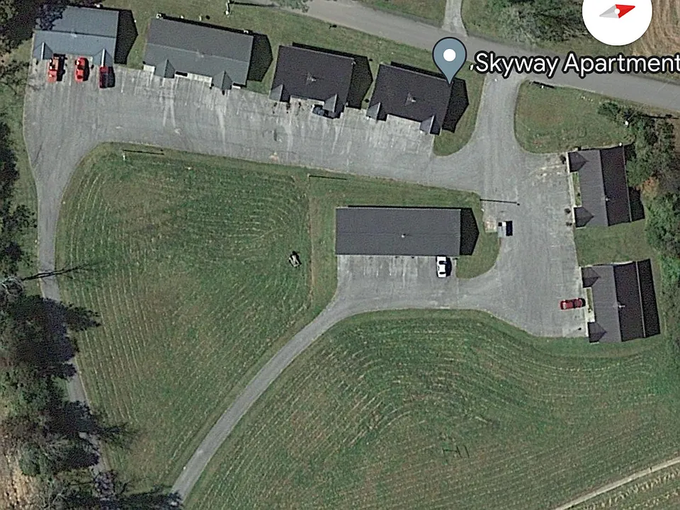 123 Turnpike Rd #N
