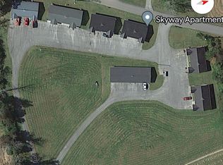 123 Turnpike Rd #E, Madisonville, TN 37354