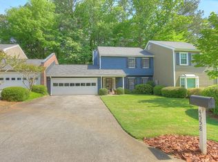 4558 Village Oaks Way, Atlanta, GA 30338