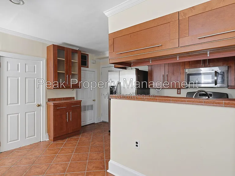 3120 Parkwood Ave #B — Photo 8