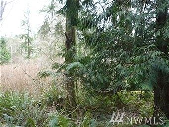 2nd image of 1480 Rolling Rd