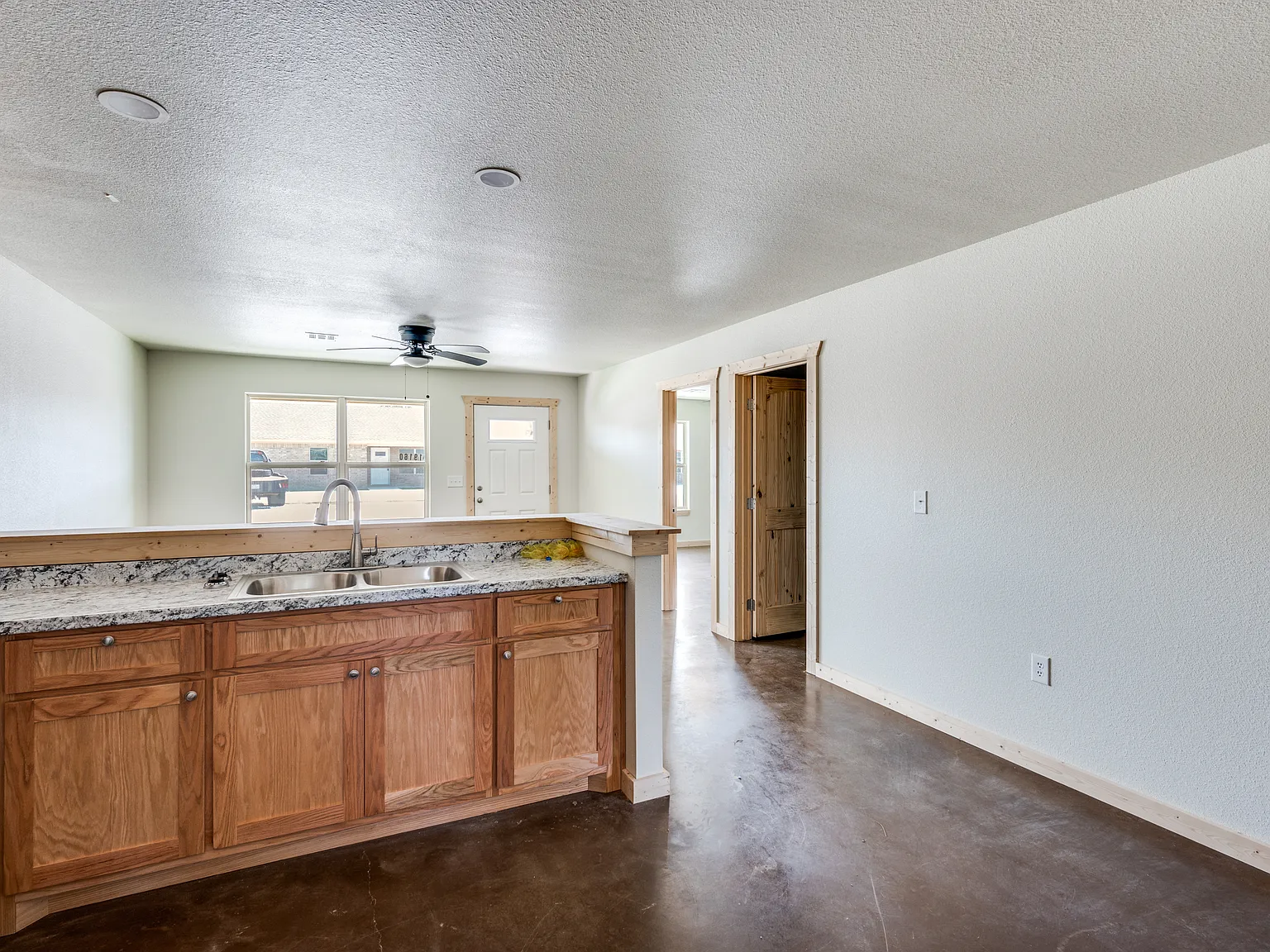 19116 - 19122 Cabo Way; Thackerville 73 — Photo 4