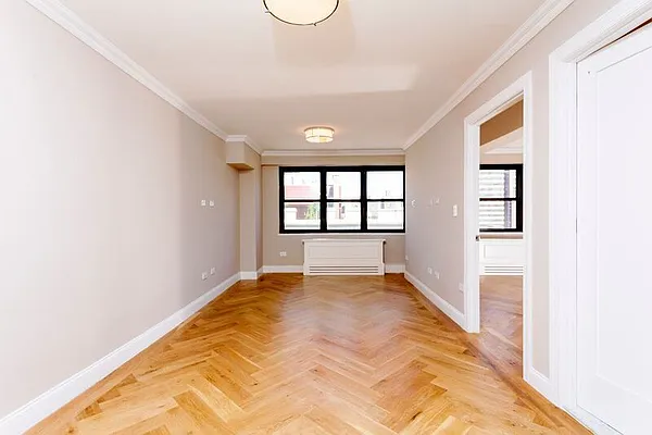 Rented by UES Management | media 10