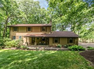 20 Laurel Rd, Bradfordwoods, PA 15015