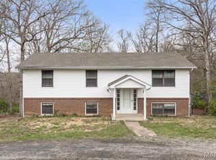 1680 Neff Rd, Saint Clair, MO 63077